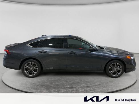 Used 2023 Honda Accord EX image 4
