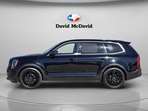 Used 2022 Kia Telluride SX w/ Nightfall Edition Package image 2
