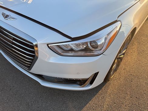 Used 2018 Genesis G90 3.3T Premium image 13