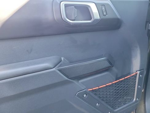 Used 2025 Ford Bronco Raptor AWD/4WD image 19