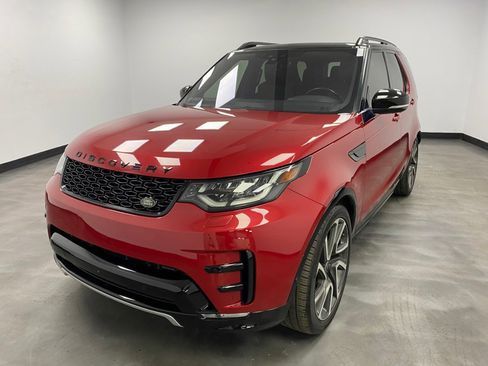 Used 2017 Land Rover Discovery HSE Luxury image 2