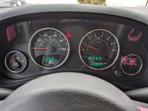 Used 2017 Jeep Wrangler Unlimited Sport w/ Quick Order Package 24S AWD/4WD image 25