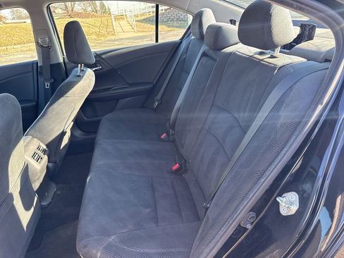 Used 2016 Honda Accord EX image 10