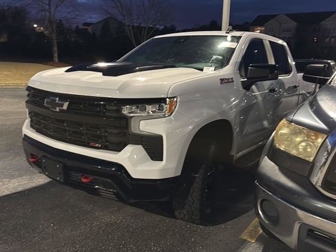 Used 2023 Chevrolet Silverado 1500 LT Trail Boss w/ Protection Package image 1