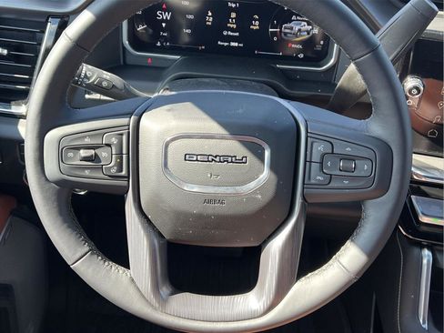 New 2026 GMC Sierra 3500 Denali Ultimate w/ LPO, Black Badging Package AWD/4WD image 11