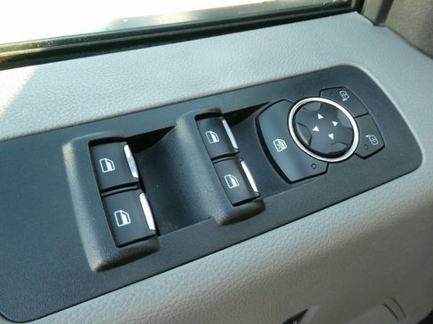 Used 2016 Ford F150 XLT w/ Equipment Group 302A Luxury image 22