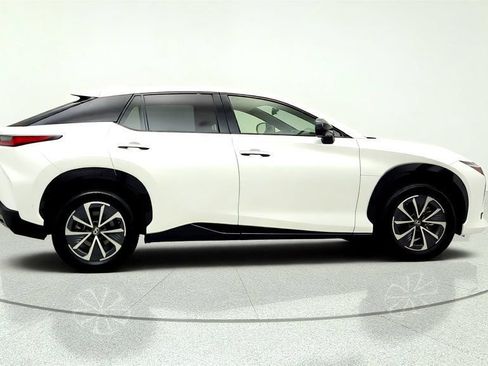 Used 2024 Lexus RZ 450e Premium w/ Technology Package AWD/4WD image 4