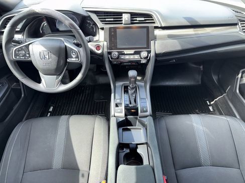 Used 2018 Honda Civic EX image 10