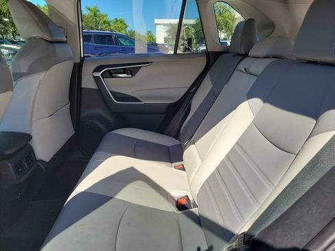 Used 2021 Toyota RAV4 XLE Premium AWD/4WD image 11