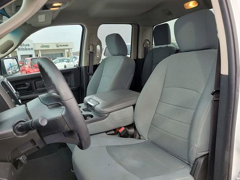 Used 2019 RAM 1500 Express image 11