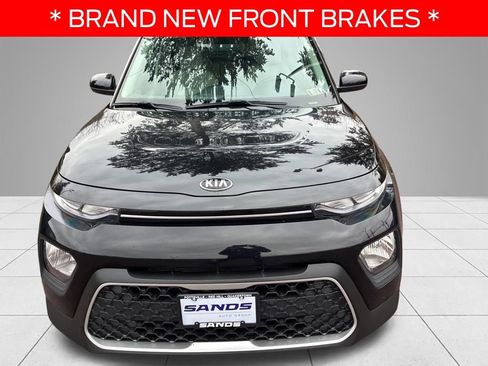 Used 2021 Kia Soul LX image 2