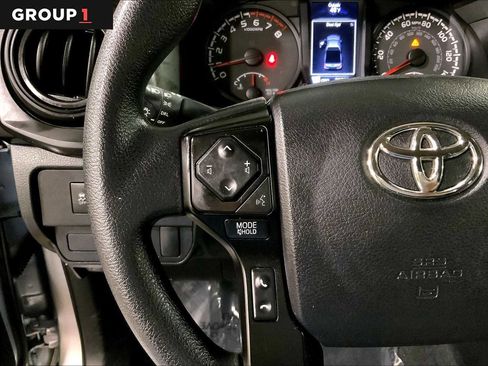 Used 2022 Toyota Tacoma SR image 18