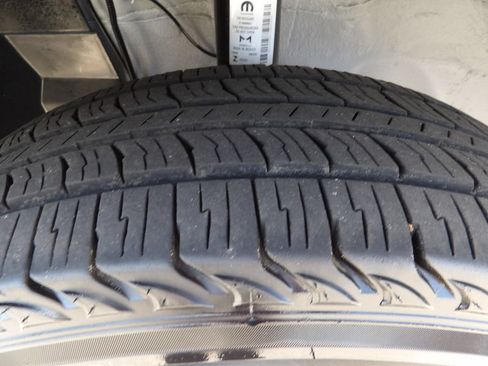 Used 2024 RAM ProMaster 2500 FWD image 46
