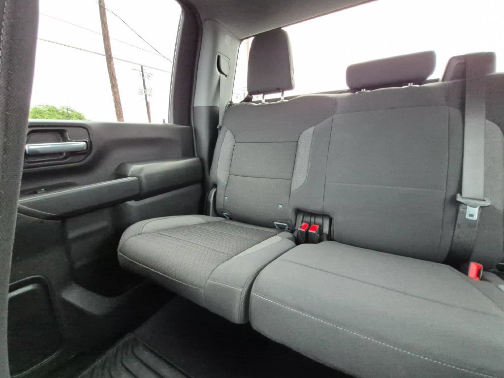 Certified 2025 Chevrolet Silverado 2500 Custom w/ Custom Value Package AWD/4WD image 4