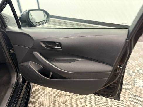 Used 2024 Toyota Corolla LE FWD image 14