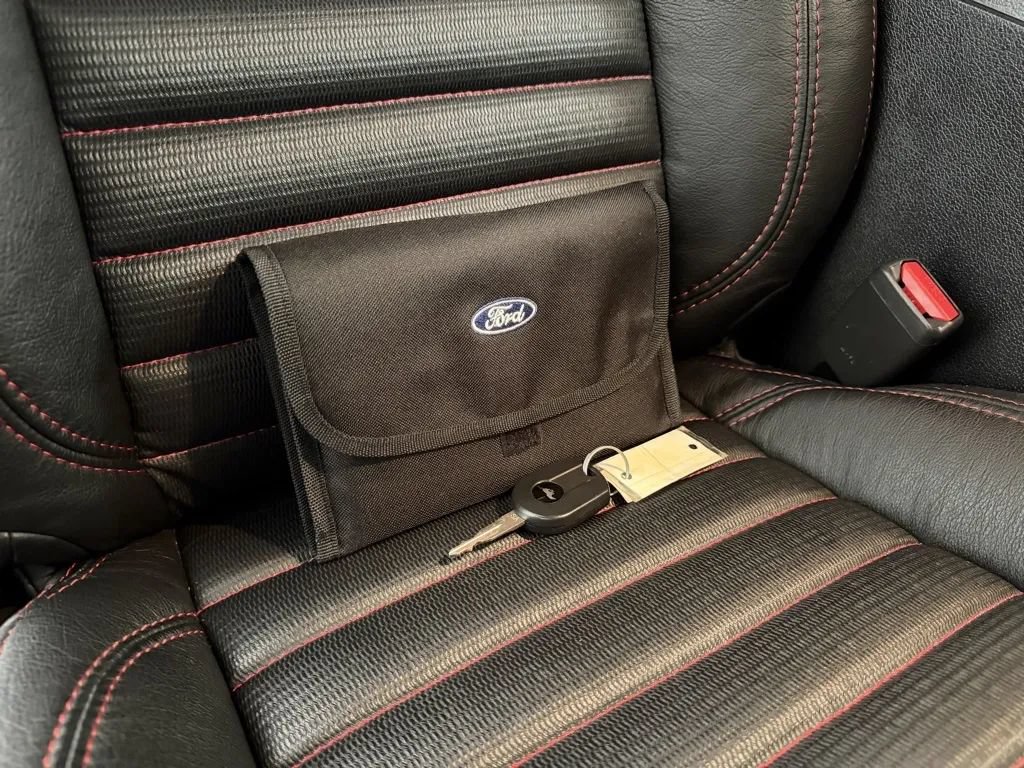 Used 2012 Ford Mustang GT RWD image 36