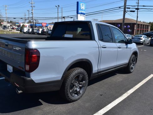 New 2026 Honda Ridgeline TrailSport image 3