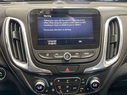 Used 2020 Chevrolet Equinox Premier image 39