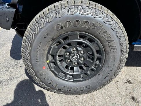 New 2026 Ford Bronco Badlands w/ Sasquatch Package image 9