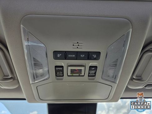 Used 2022 Toyota RAV4 XLE Premium AWD/4WD image 37