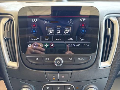 Used 2024 Chevrolet Malibu LT FWD image 21
