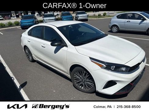 Certified 2023 Kia Forte GT-Line FWD image 3