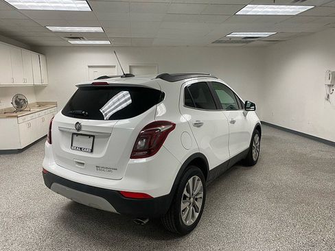 Used 2020 Buick Encore Preferred image 5