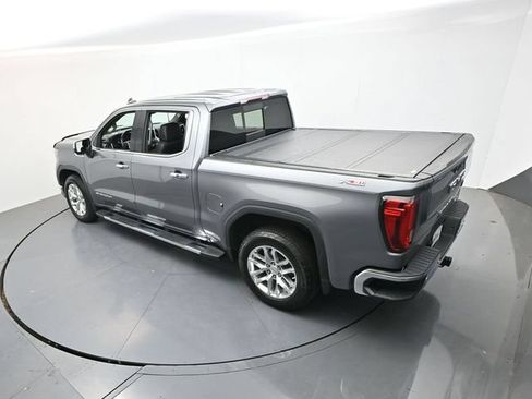 Used 2019 GMC Sierra 1500 SLT w/ SLT Premium Plus Package AWD/4WD image 42