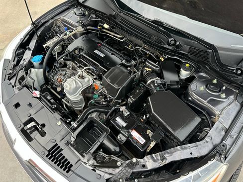 Used 2017 Honda Accord LX image 49