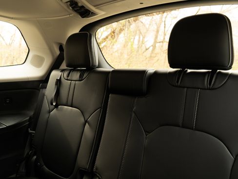 Certified 2025 Honda Pilot Elite image 19