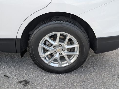 Used 2022 Chevrolet Equinox LT image 9