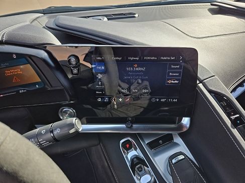 Used 2023 Chevrolet Corvette Stingray Coupe w/ Z51 Performance Package image 27