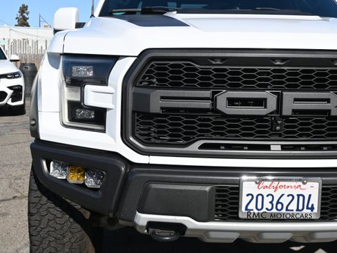 Used 2017 Ford F150 Raptor w/ Equipment Group 802A Luxury AWD/4WD image 15