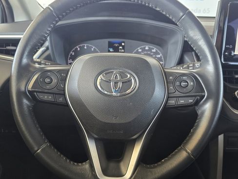 Used 2023 Toyota Corolla Cross LE image 10
