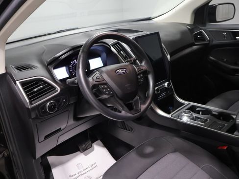 Used 2023 Ford Edge SE w/ Black Appearance Package AWD/4WD image 16