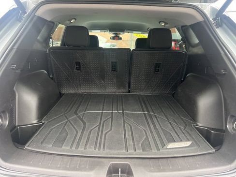 Used 2025 Chevrolet Blazer LT w/ Convenience Package image 14