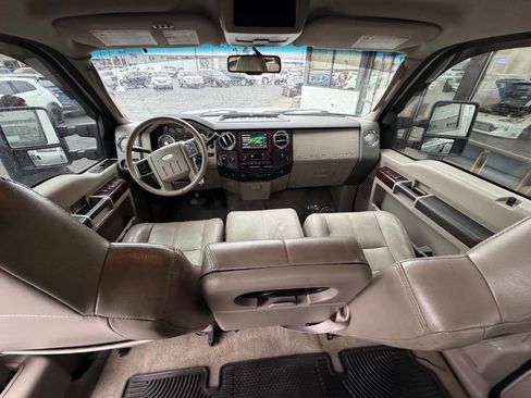 Used 2008 Ford F350 Lariat image 11