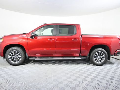 Used 2023 Chevrolet Silverado 1500 RST AWD/4WD image 2