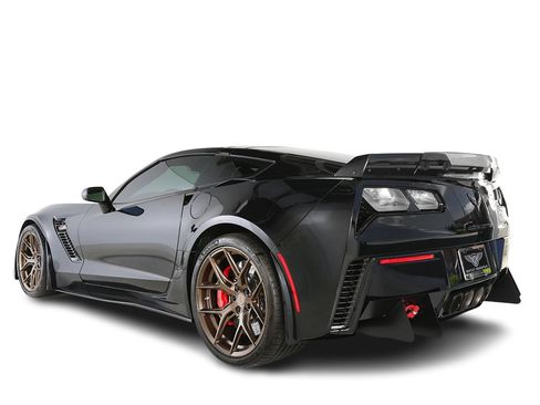 Used 2017 Chevrolet Corvette Z06 w/ Z07 Performance Package RWD image 3