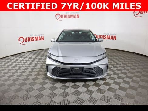 Used 2025 Toyota Camry LE image 14