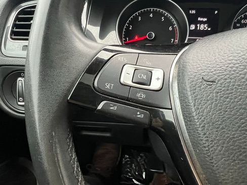 Used 2020 Volkswagen Golf 1.4T TSI image 39