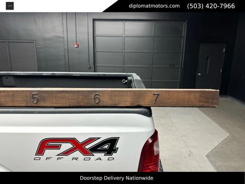 Used 2016 Ford F350 Lariat w/ Lariat Interior Package image 45