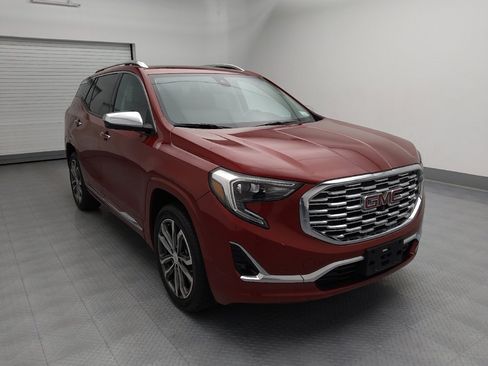 Used 2020 GMC Terrain Denali w/ Denali Premium Package image 13