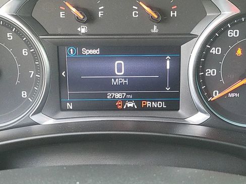Used 2020 Chevrolet Equinox LT w/ Sport Edition FWD image 12