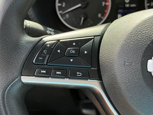 Certified 2023 Nissan Sentra S FWD image 13