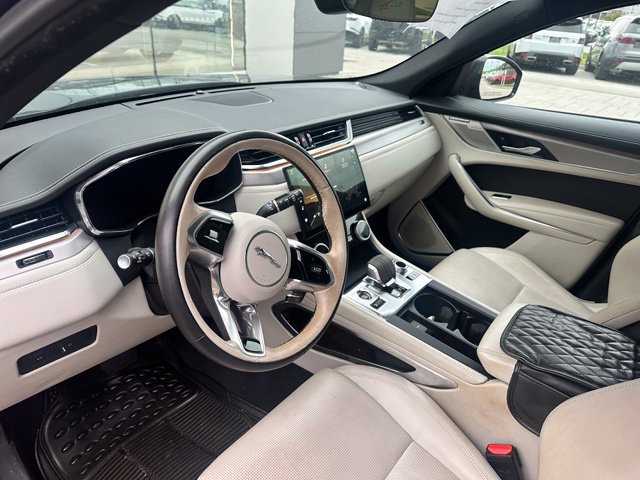 Used 2024 Jaguar F-PACE R-Dynamic S AWD/4WD image 4