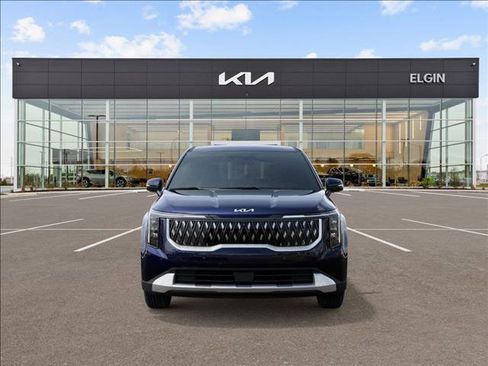 New 2025 Kia Carnival EX image 2