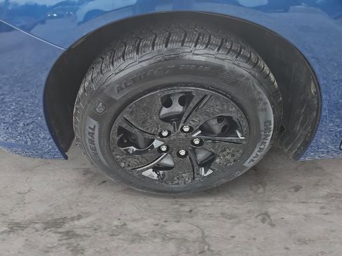 Used 2015 Honda Civic LX image 9