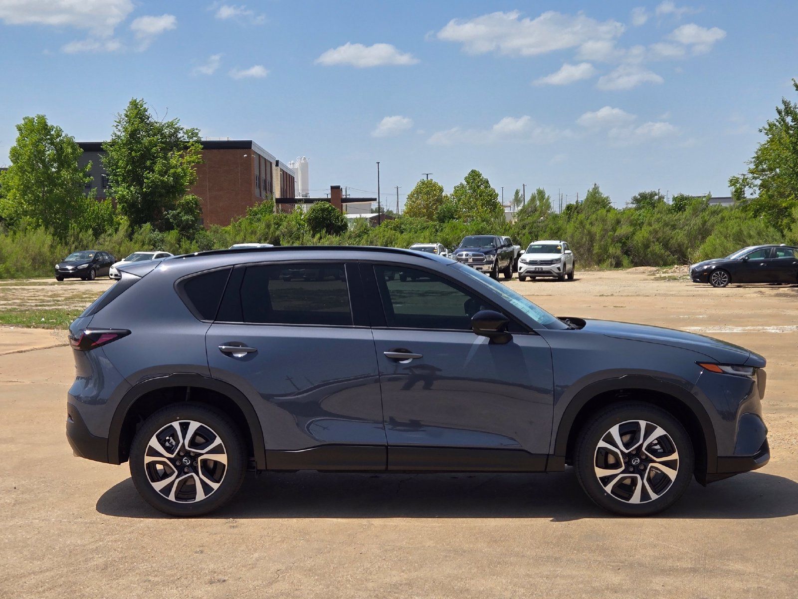 New 2026 MAZDA CX-5 Preferred AWD/4WD image 3