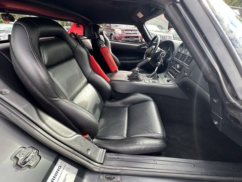 Used 2002 Dodge Viper RT/10 image 14
